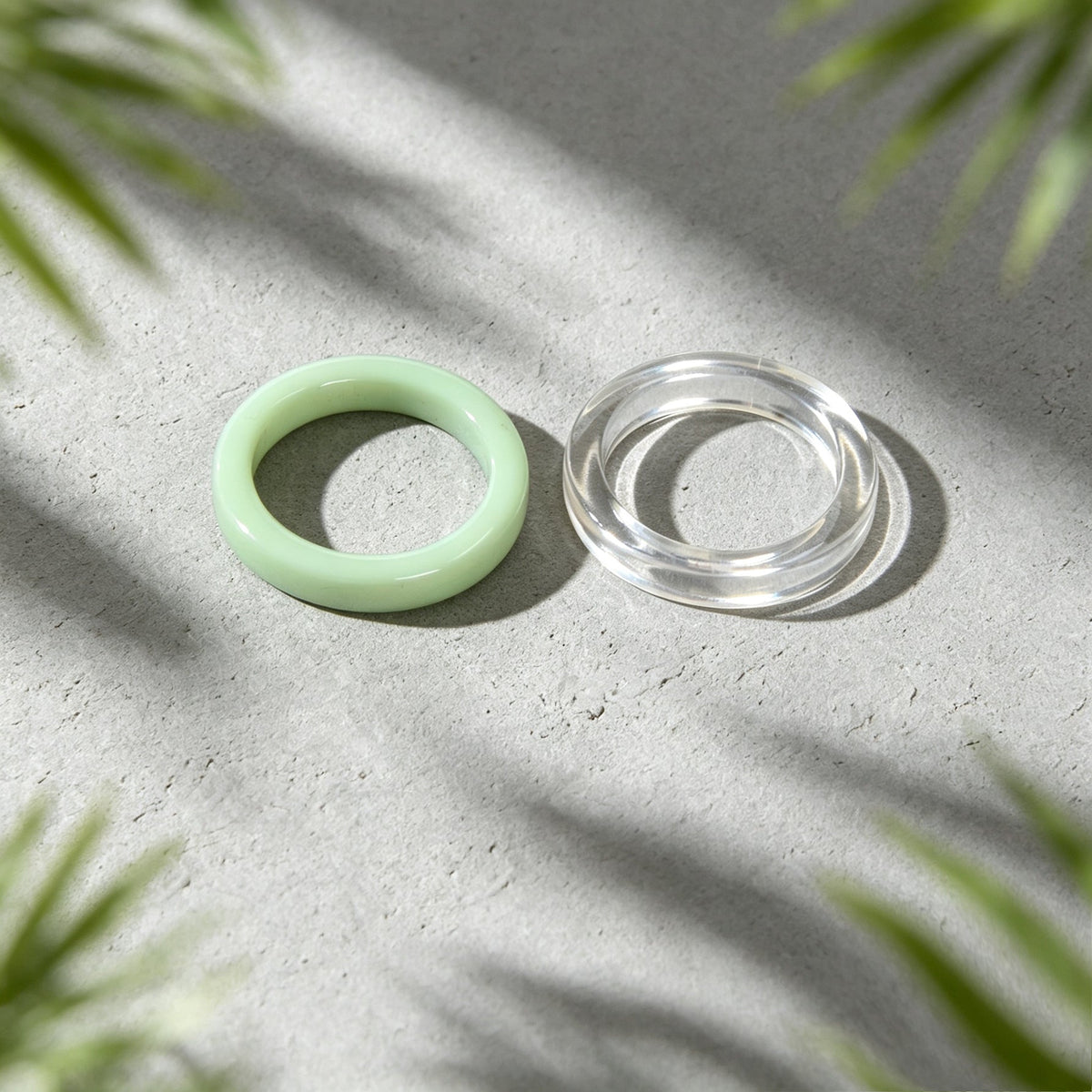2pcs Green Clear Resin Stackable Finger Rings Set Summer Beach Vacation Jewelry-3