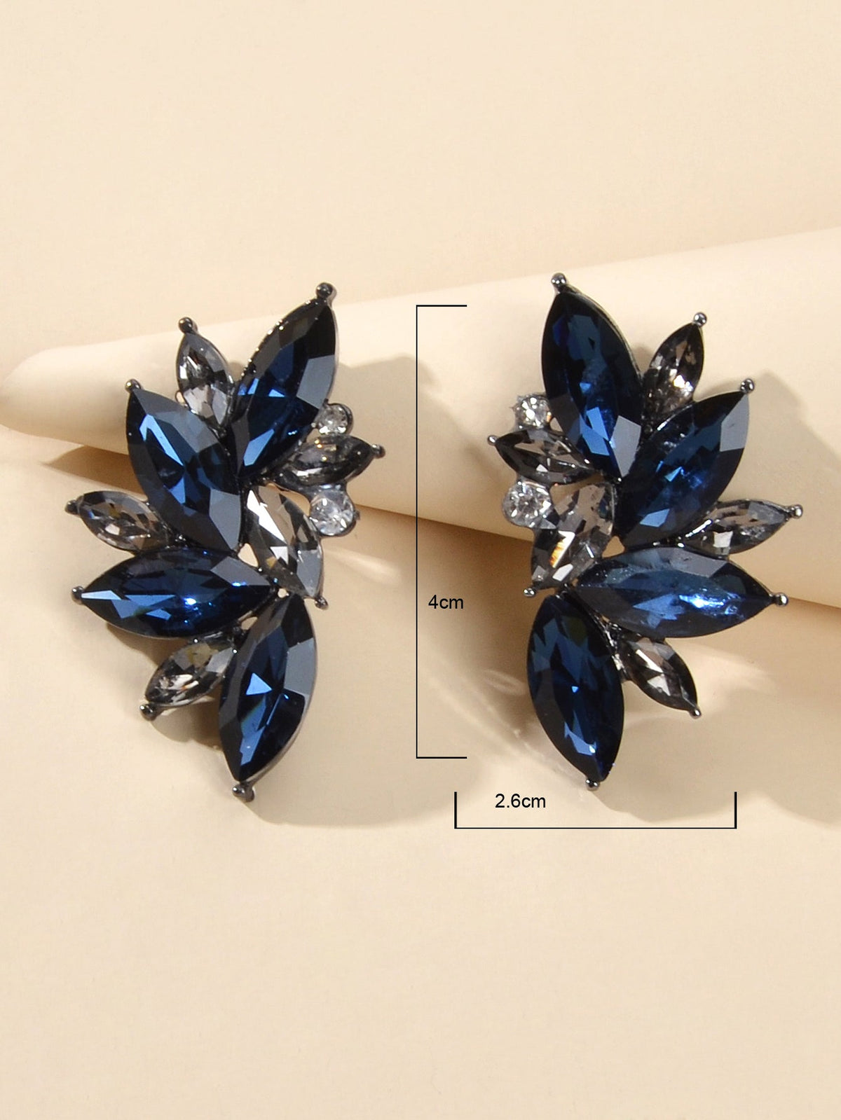 Female Luxurious Jewelry Sparkly Crystal Flower Stud Bridal Engagement Earrings
